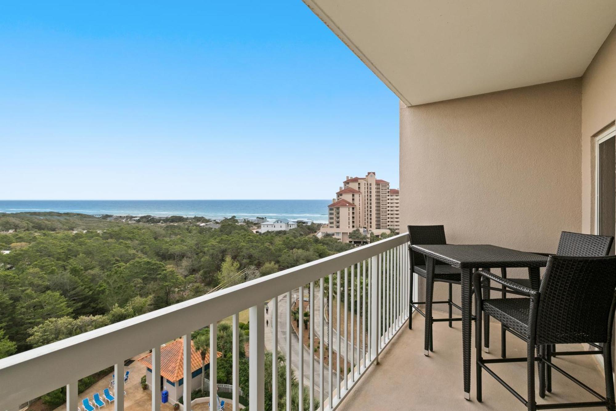 Tops'L Summit Destin Room photo