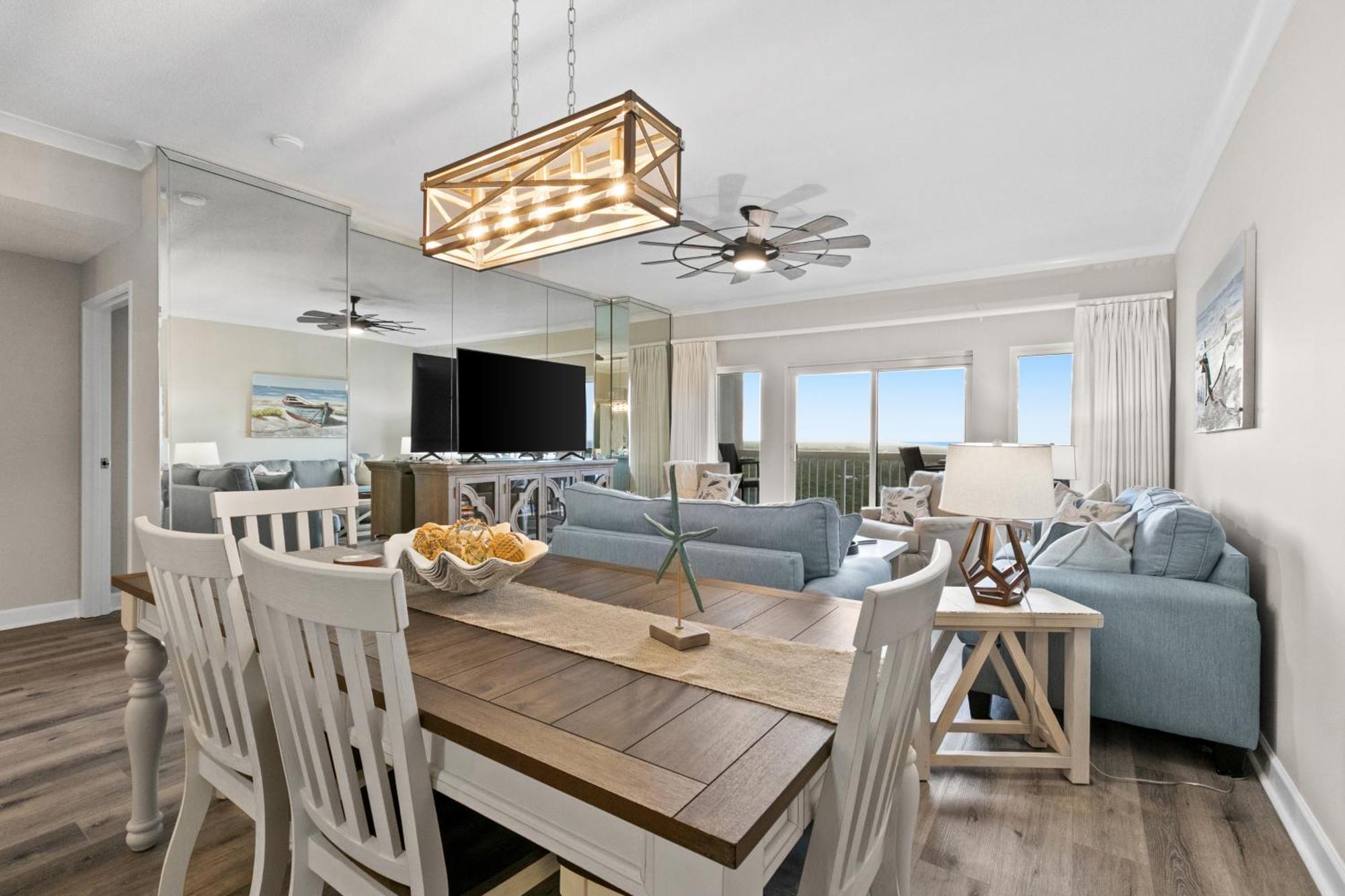 Tops'L Summit Destin Room photo