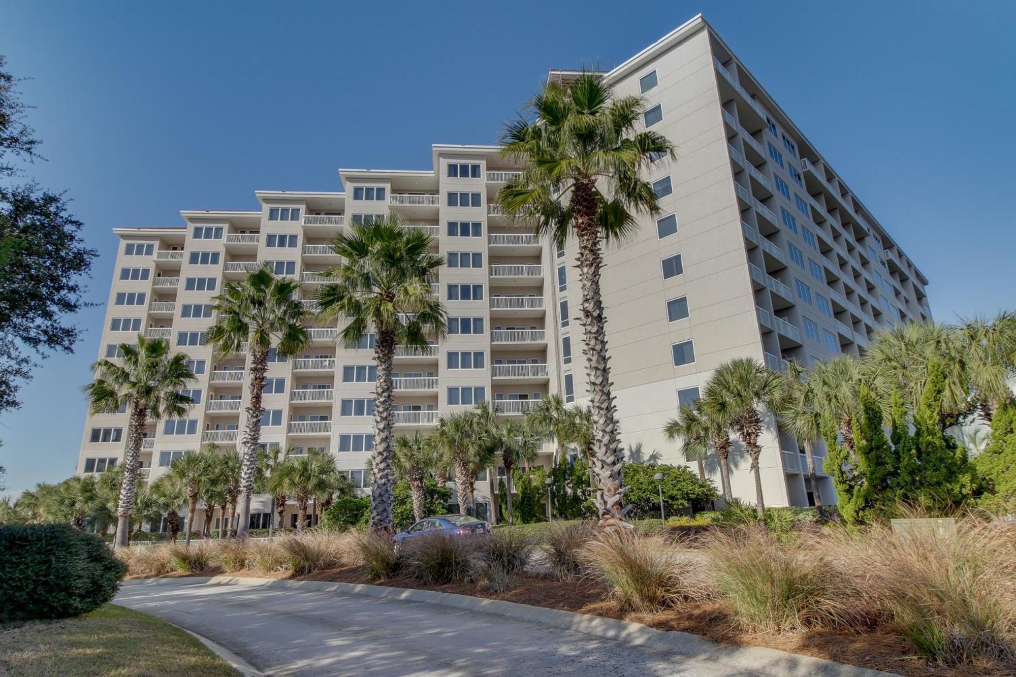 Tops'L Summit Destin Room photo