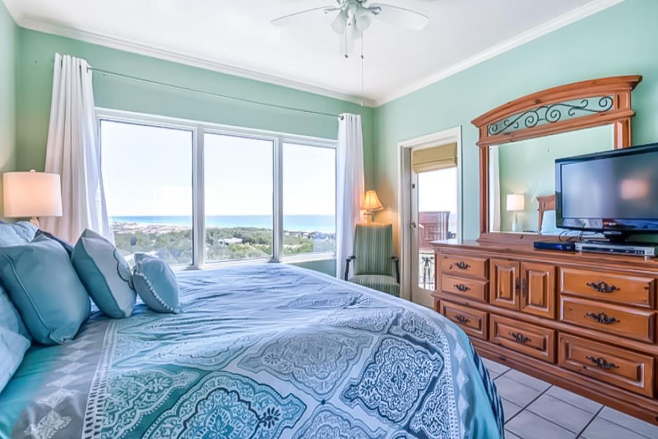 Tops'L Summit Destin Room photo